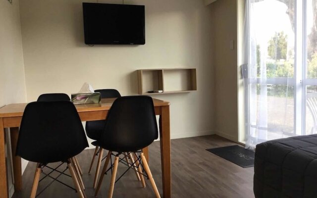Racecourse Motel Paeroa