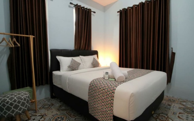 Omah Bugisan By The Grand Java