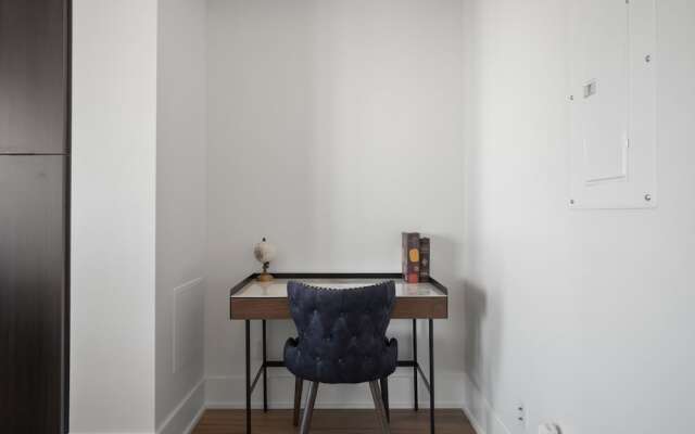 Stallion Suites -  Downtown Toronto