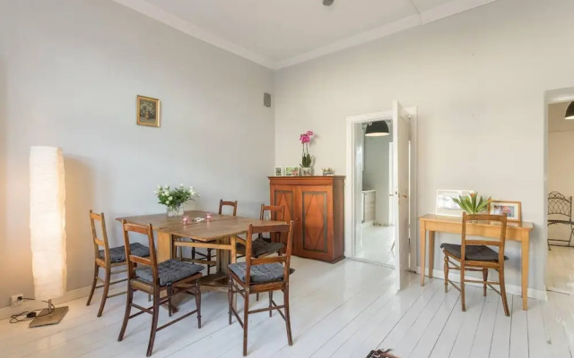 Cosy Quiet Apartment Close to the Sea and Parks