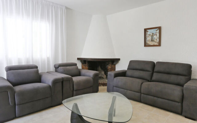 Holiday Home Yolemi