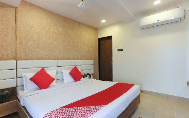Oyo 47587 Hotel Ganesh Bhawan