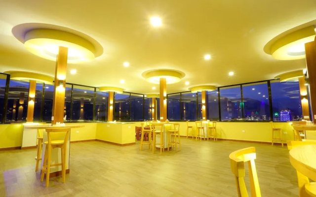 Hotel Glory Garden