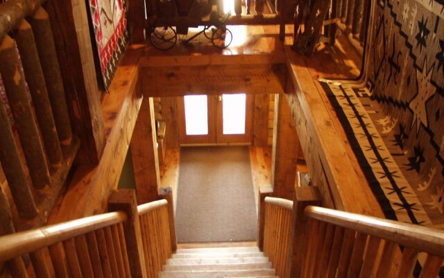The Lodge at Red River Ranch
