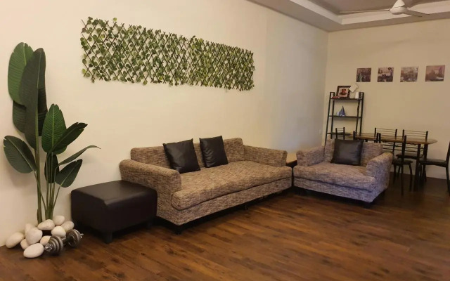 Swimming Pool Party House