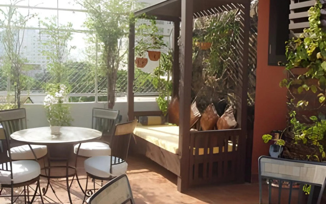 Baan Sukhumvit Soi 18