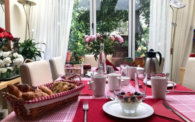 Georgiana's Guest House