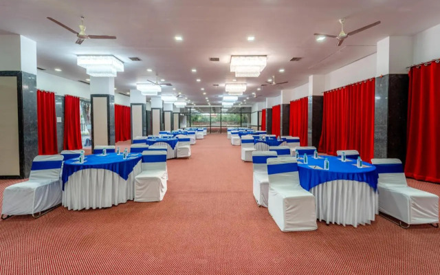 Treebo Premium Omni Residency