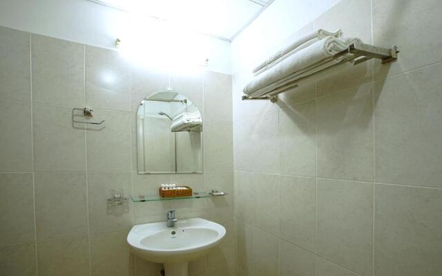 Hoang Ha Hotel