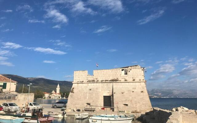 Apartment Mornar