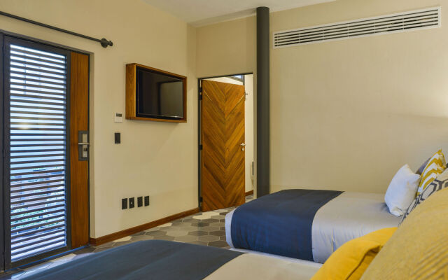 Hotel Criol