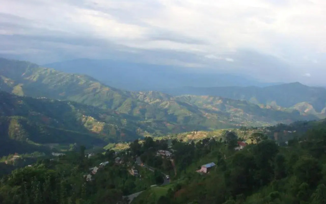 Shiva Guest House