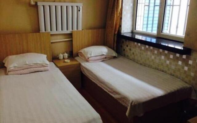 Golden Lily Guesthouse