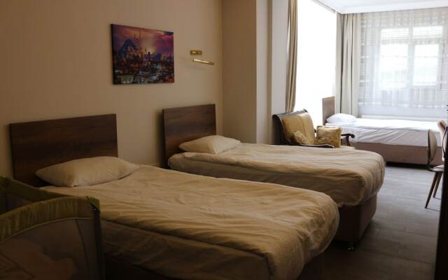 Center Room Hotel