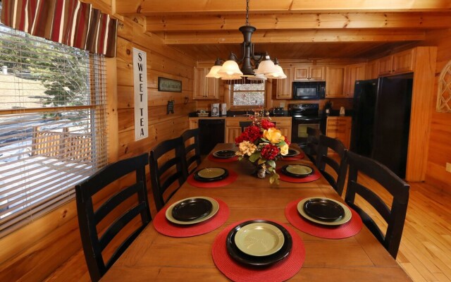 Mountain Blessings - Four Bedroom Cabin