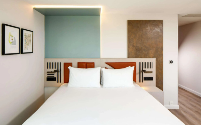 Spark by Hilton London Romford