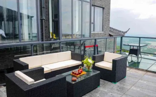 Moutain Top Sunrise Boutique Hotel