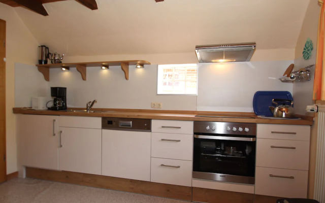 Terraced house in Strackholt with terrace