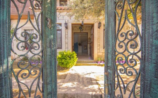 Aisem By Hire Alacati