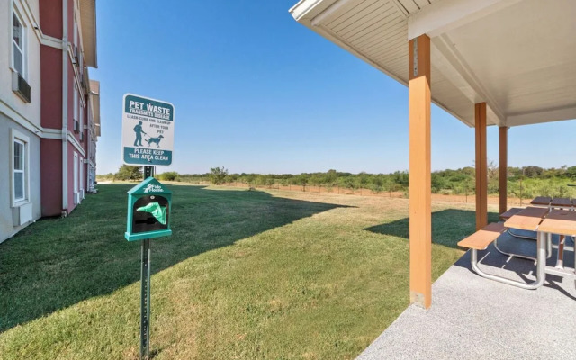 Risewell Kitchen Suites Pleasanton