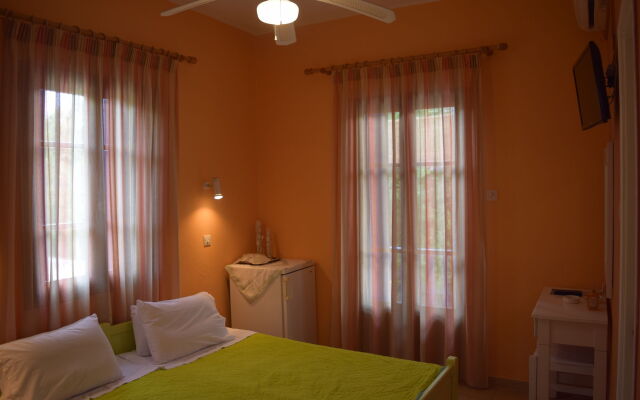 Rastoni Guest House Skopelos