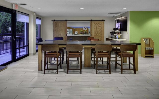 Holiday Inn Express Richmond-Mechanicsville by IHG