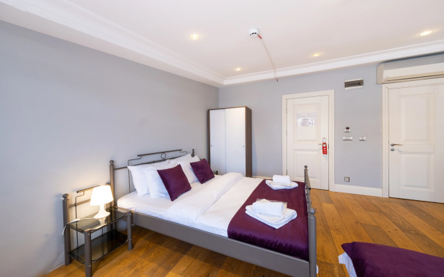 Frame Galata Hotel