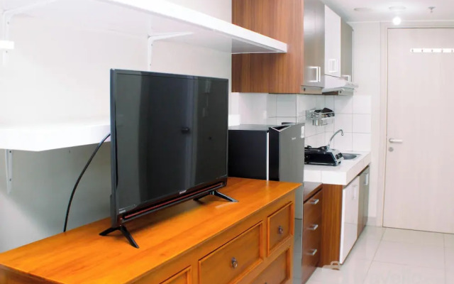 Stunning Studio Apartment Springlake Summarecon Bekasi