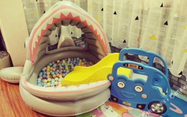 Huashanke Ruimingyuan Inn (Huashan North Station)