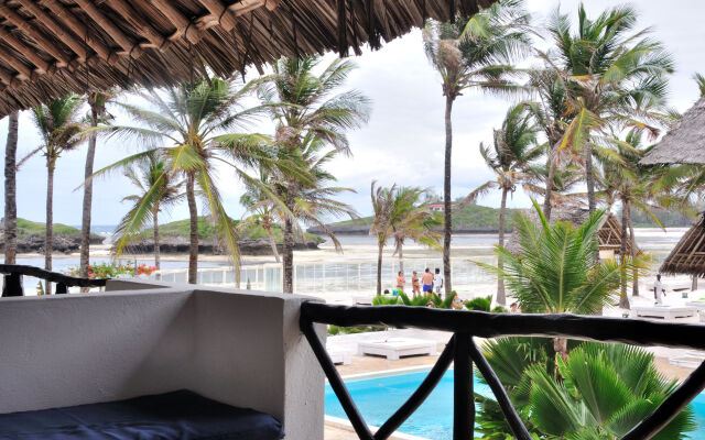 Barracuda Inn Resort