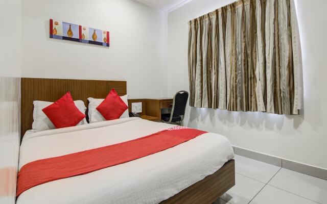 OYO 1466 Hotel G Square