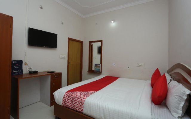 Hotel Khush Khush by OYO Rooms