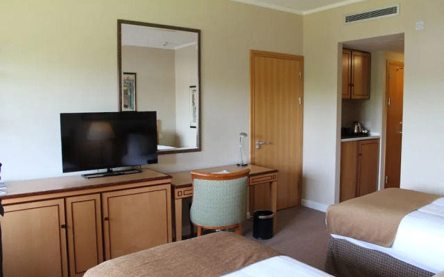 The Beardmore Conference Hotel