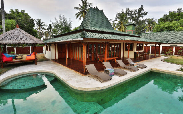 7SEAS Cottages