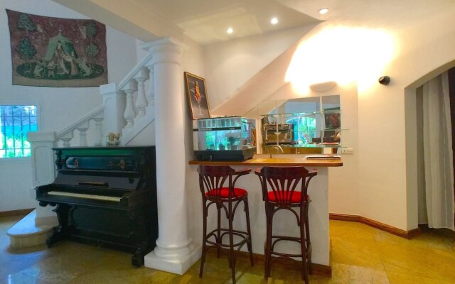 Luxury Villa Bella Pool & Tennis