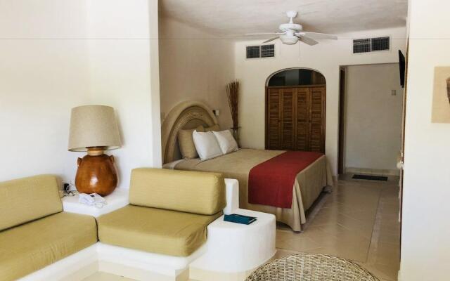 Las Villas Akumal 3B-7 by SkyRun