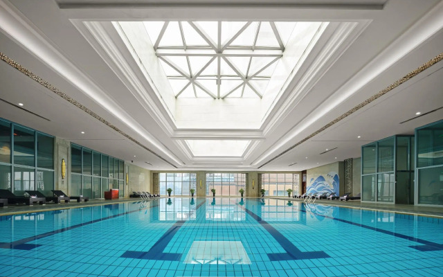 Dongwu New Century Grand Hotel Huzhou