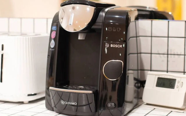 Stunning Chapel Margate Hideaway by Adliv