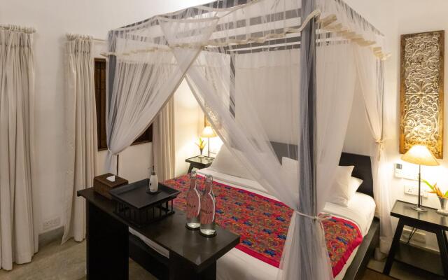 Taru Villas Mawella - Pool House