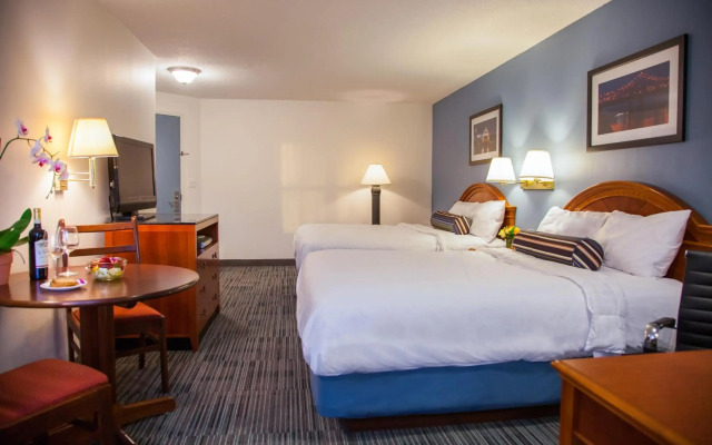Federal City Inn & Suites