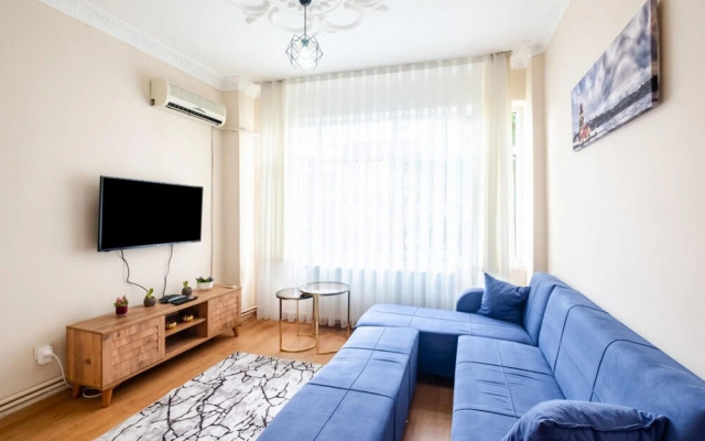 Cozy Flat With Central Location Near Golden Horn