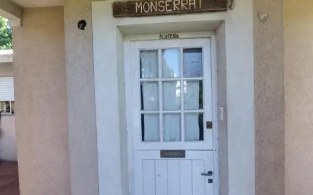 Monserrat Bungalows