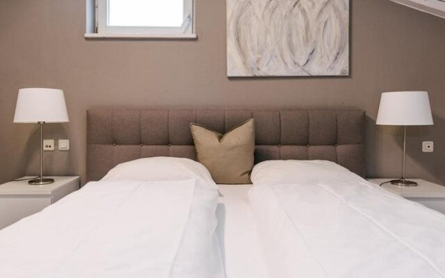 Hotel garni - Chiemsee-Pension-Seebruck