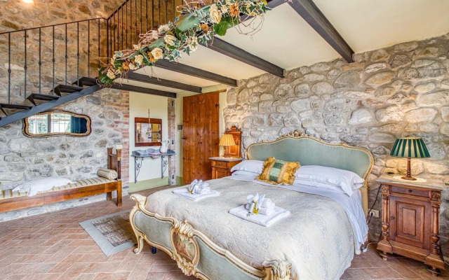 Podere Sant Alberto With Pool