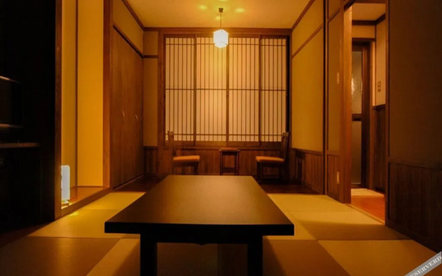 Takaraya Ryokan