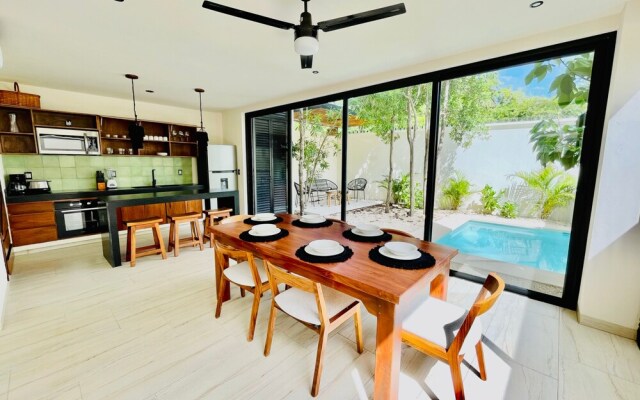 Jungle House By Lockey