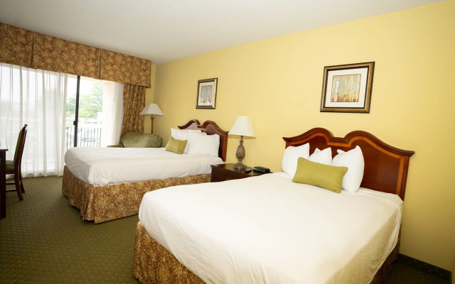 Clarion Hotel & Suites Convention Center Fredericksburg