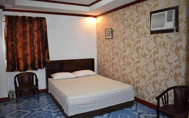 OYO 701 R-kings (former Tomobe Hotel And Restaurant)