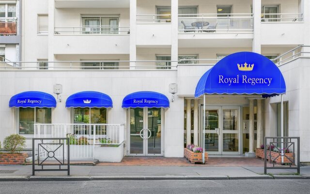 Royal Regency Paris Vincennes