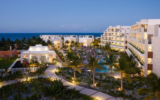 Beloved Playa Mujeres - Couples Only All Inclusive